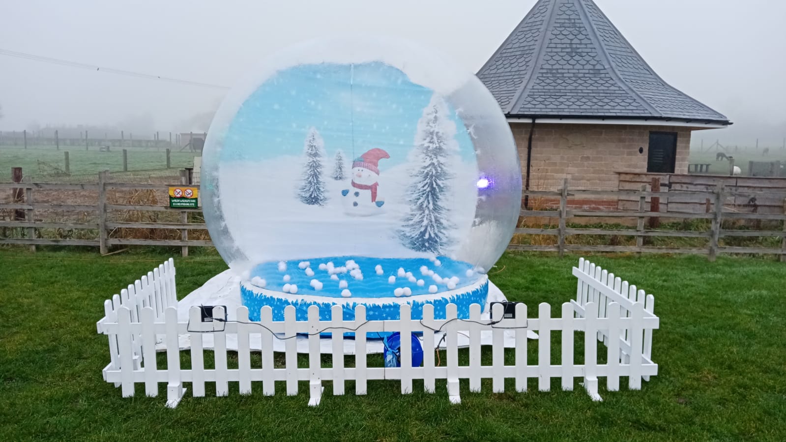 Main image for Giant Inflatable Snow Globe