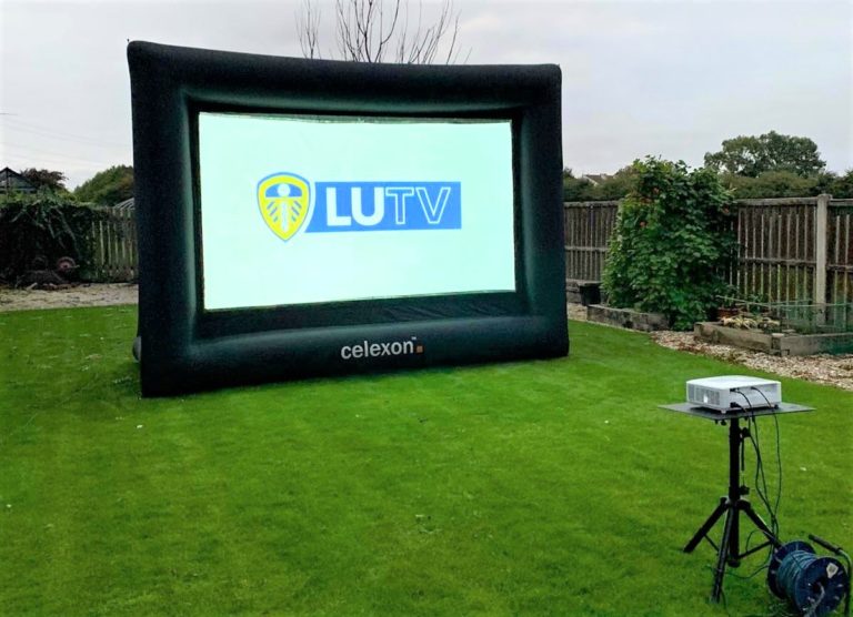 Main image for Inflatable Outdoor Projector Screen